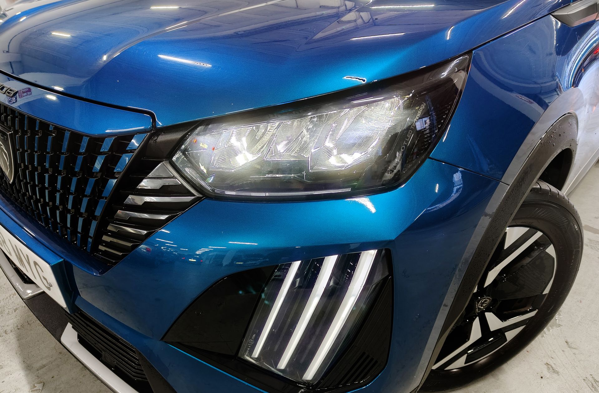 Peugeot 2008 PureTech 100 Allure - foto 13