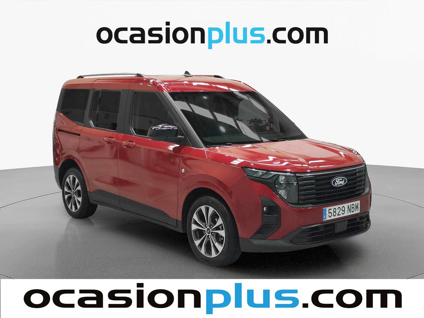 Foto delantera Ford Tourneo Courier Ford Tourneo Courier 1.0 EcoBoost Titanium (125 CV) izquierda