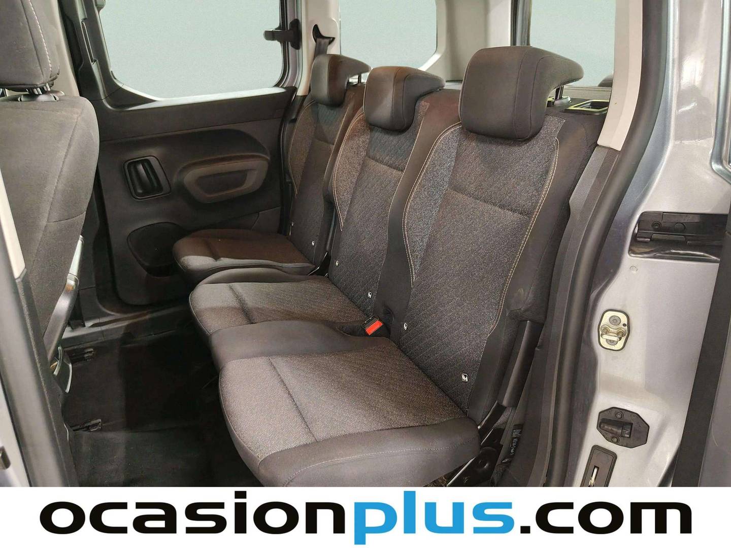 Foto asientos traseros Peugeot Rifter Peugeot Rifter BlueHDi 100 Allure (100 CV)