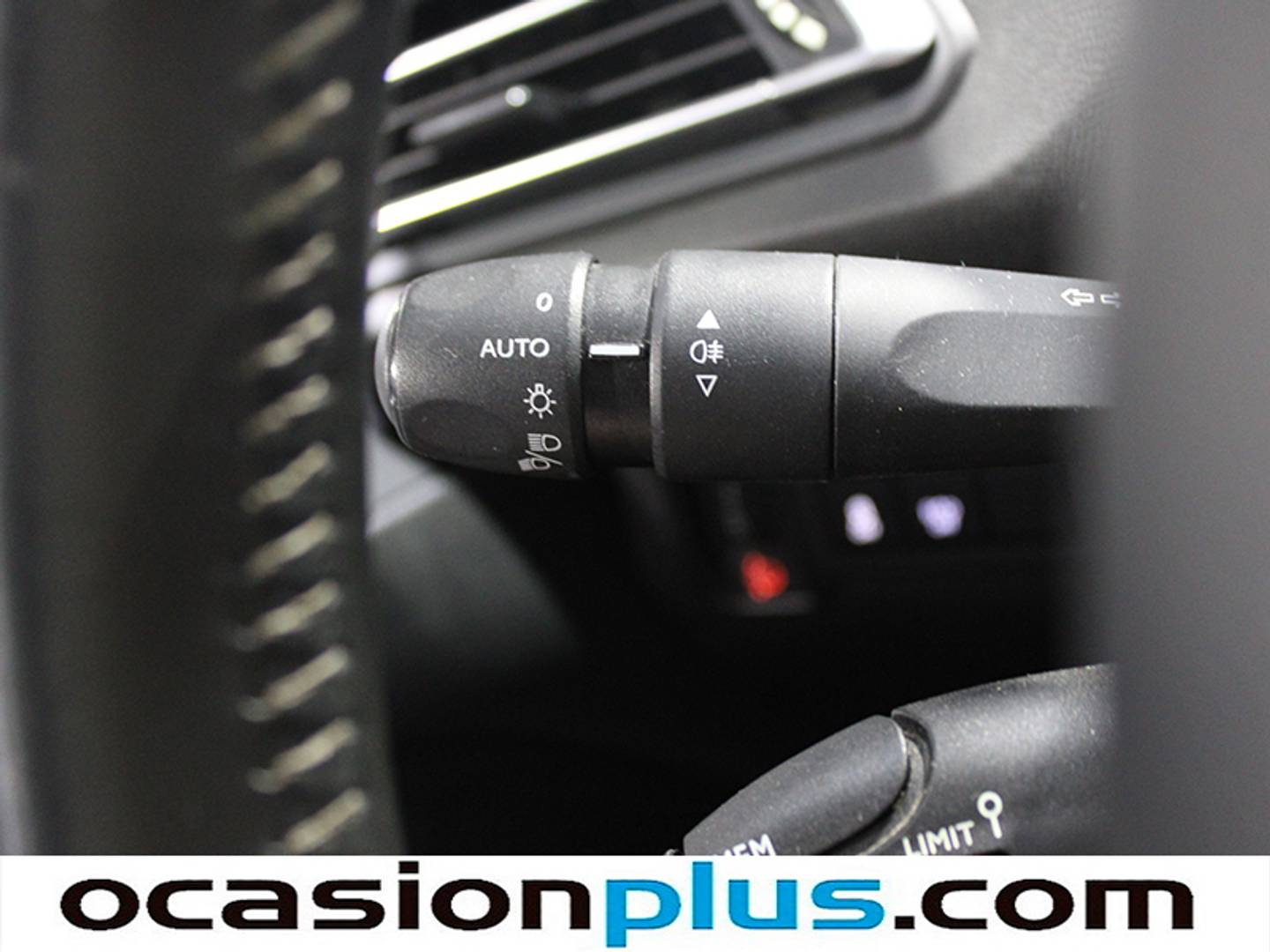 Foto Peugeot 308 Peugeot 308 PureTech 130 Active (130 CV)