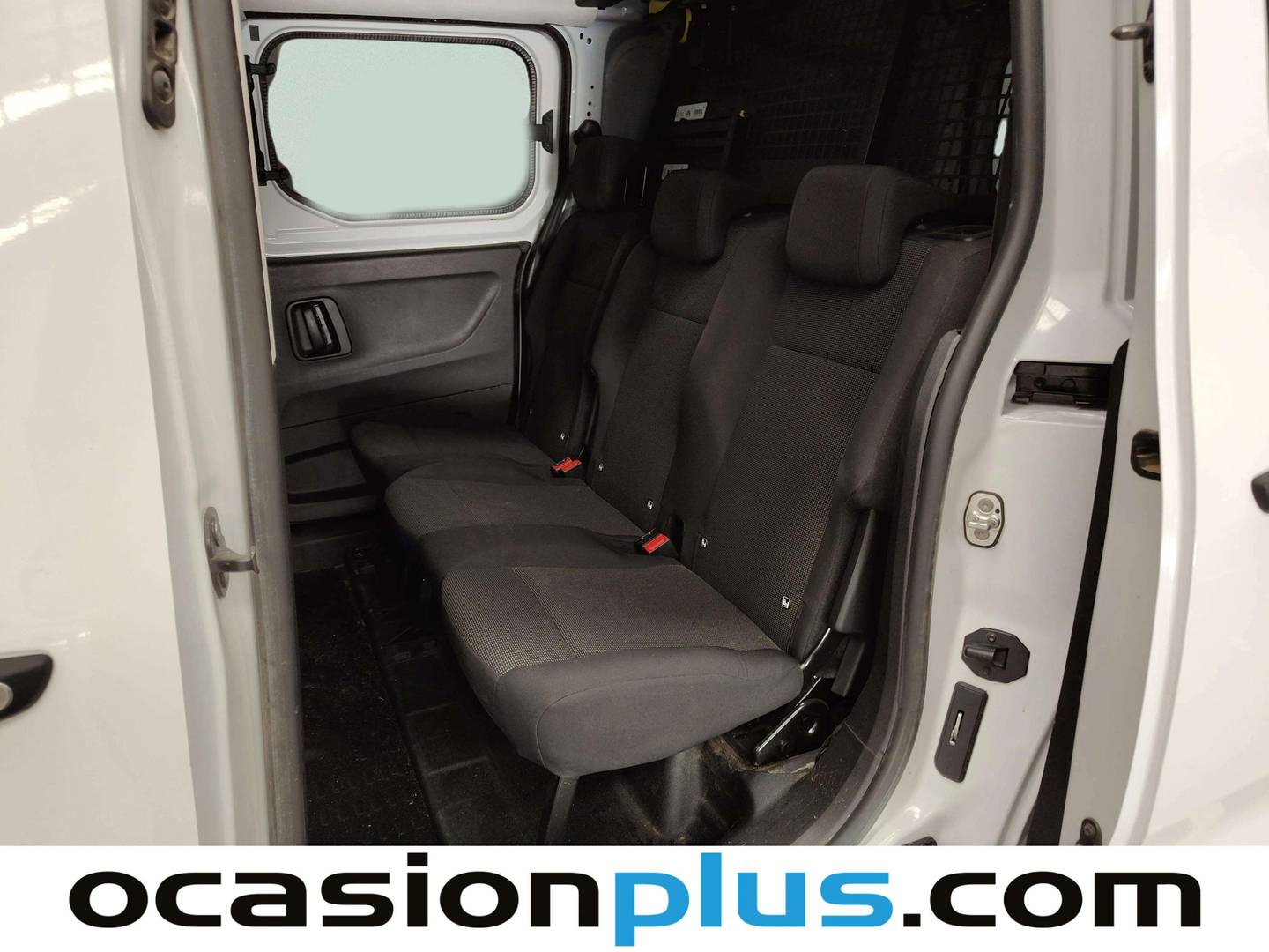 Foto asientos traseros Toyota Proace City Toyota Proace City Combi L2 1.5 D GX Plus (102 CV)