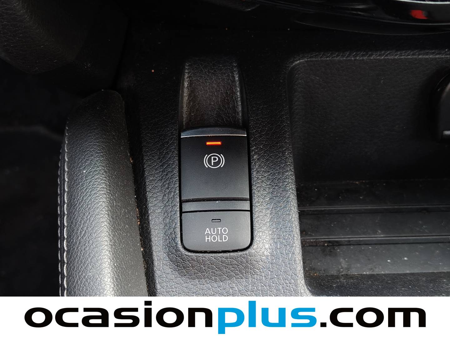 Foto Nissan QASHQAI Nissan Qashqai DIG-T 140 N-Connecta 4x2 (140 CV)
