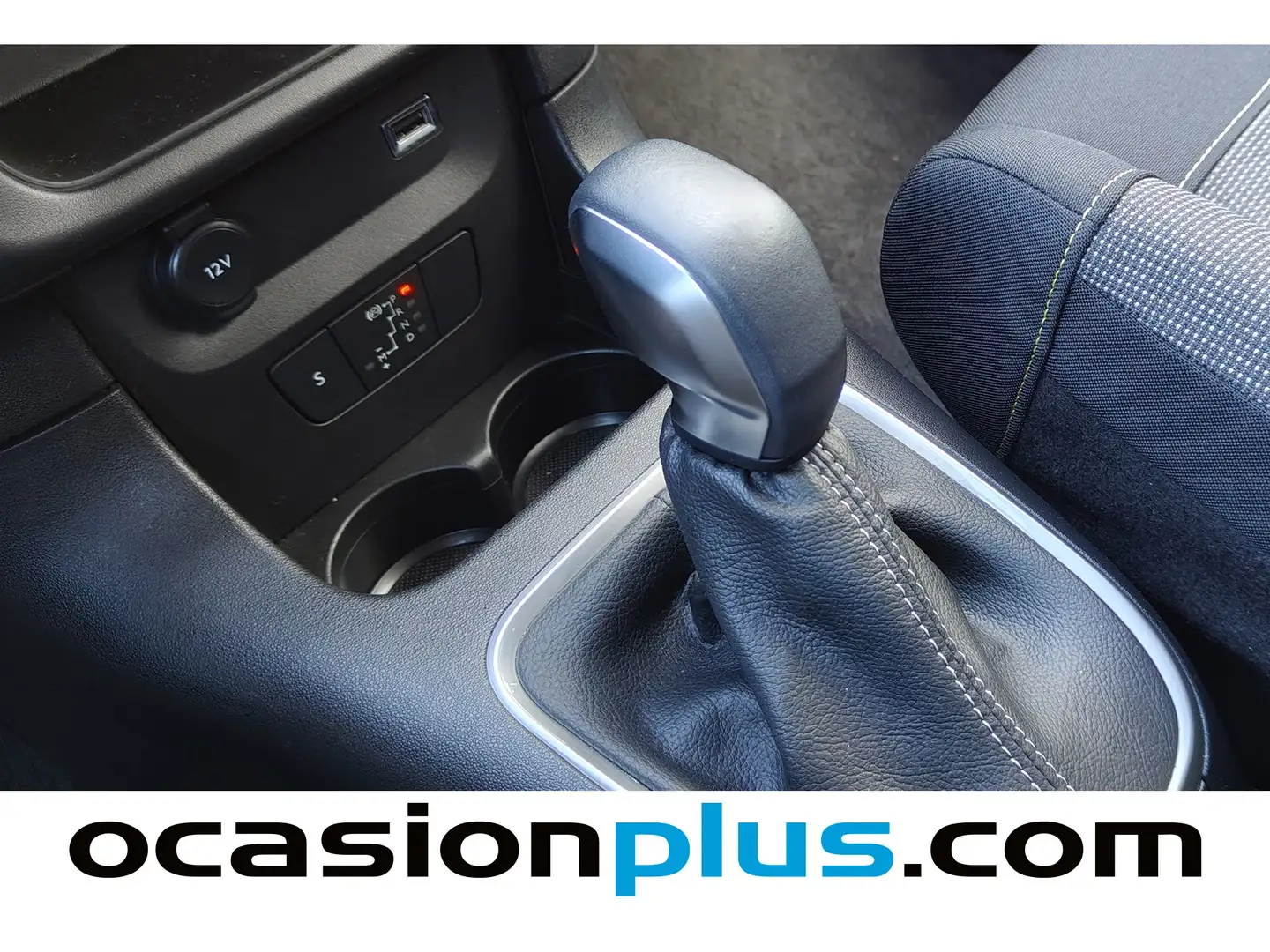 Foto Citroën C3 Citroen C3 PureTech 110 Max EAT6 (110 CV)