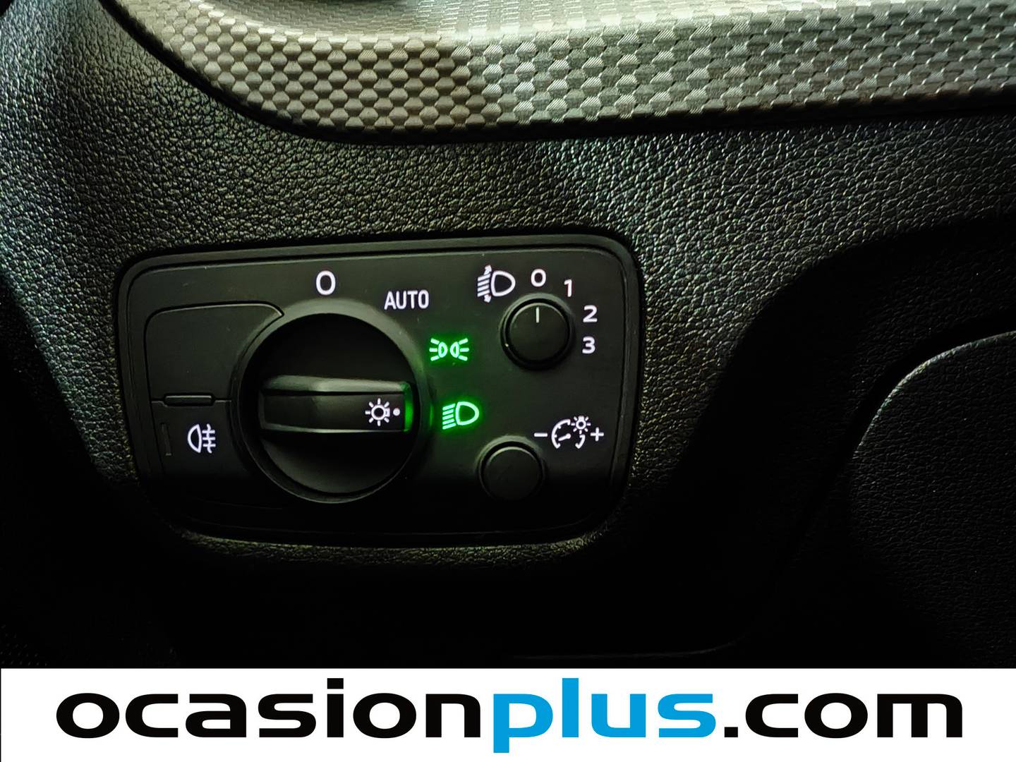 Foto Audi Q2 Audi Q2 Advanced 30 TDI S tronic (116 CV)