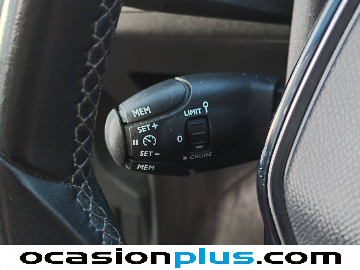 Foto Peugeot 5008 Peugeot 5008 BlueHDi 130 S&S Allure (130 CV) 7 Plazas