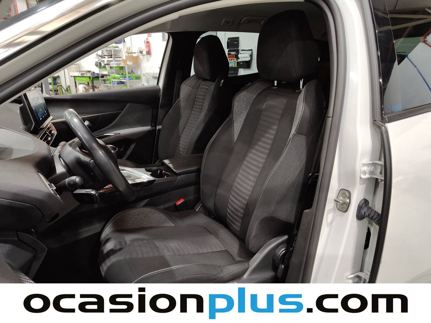 Foto asientos delanteros Peugeot 3008 Peugeot 3008 PureTech 130 S&S Style (130 CV)