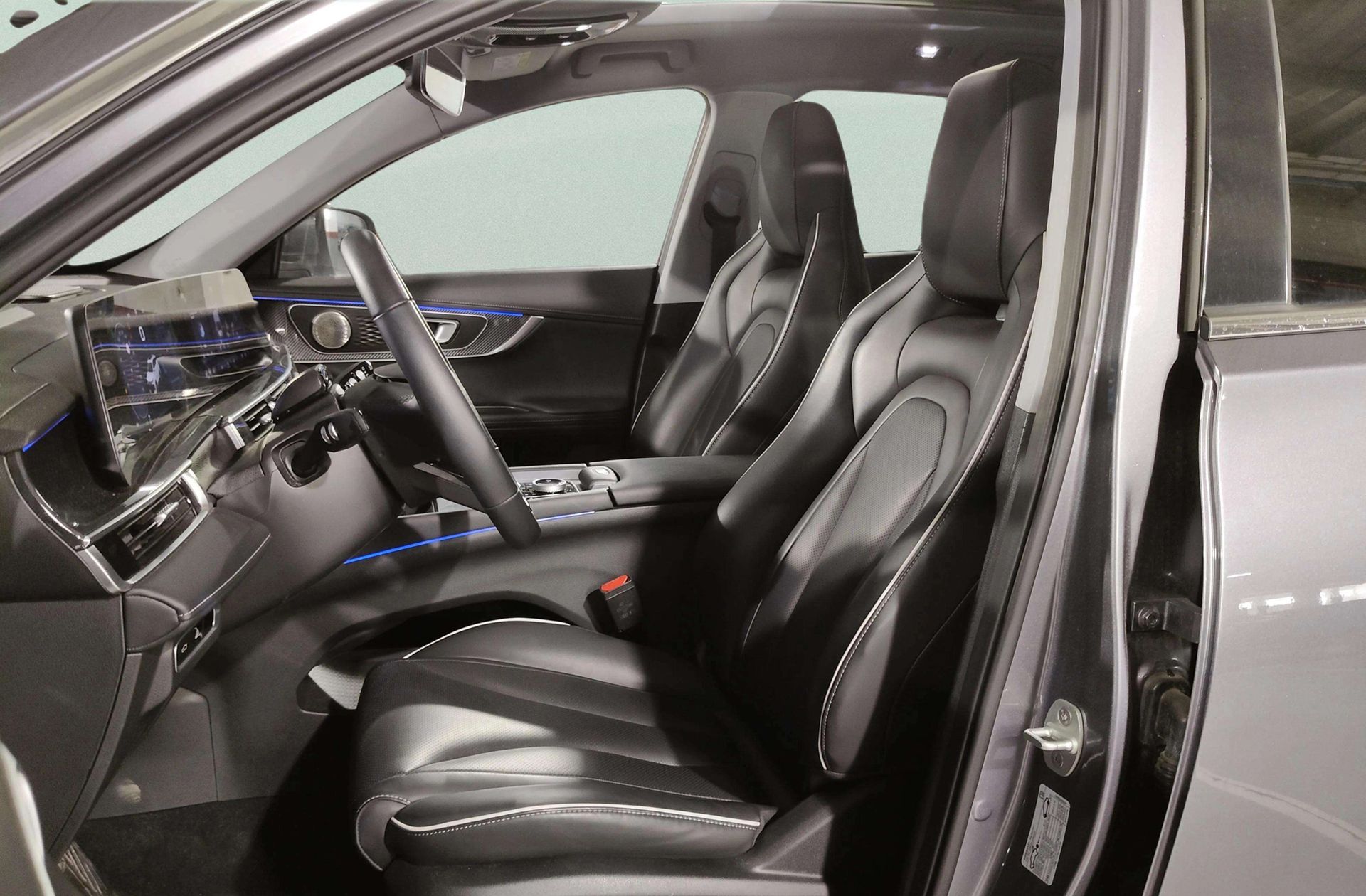Ebro s700 1.6 T-GDi Luxury 7 DCT - foto 13