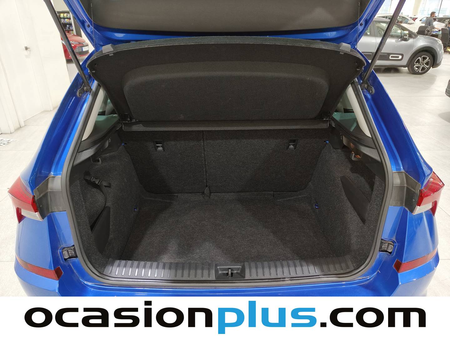 Foto Skoda Kamiq Skoda Kamiq 1.0 TSI Emotion (110 CV)