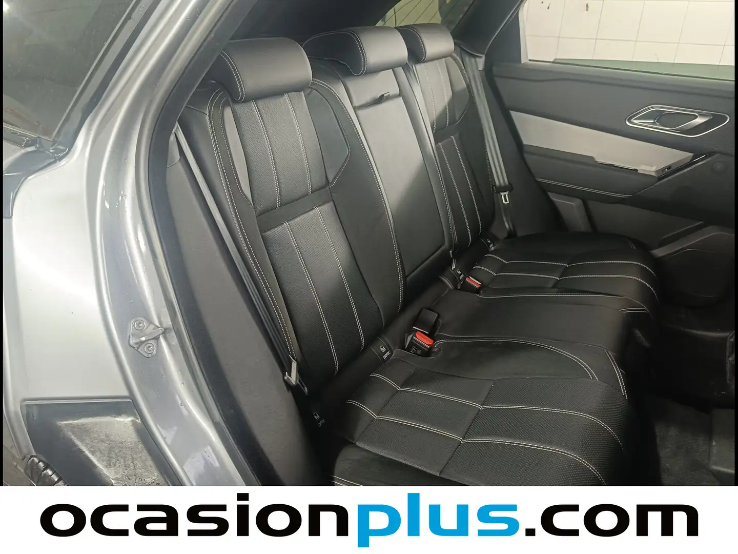 Foto Land Rover Range Rover Velar Land Rover Range Rover Velar 2.0 I4 R-Dynamic S 4WD Auto (204 CV)