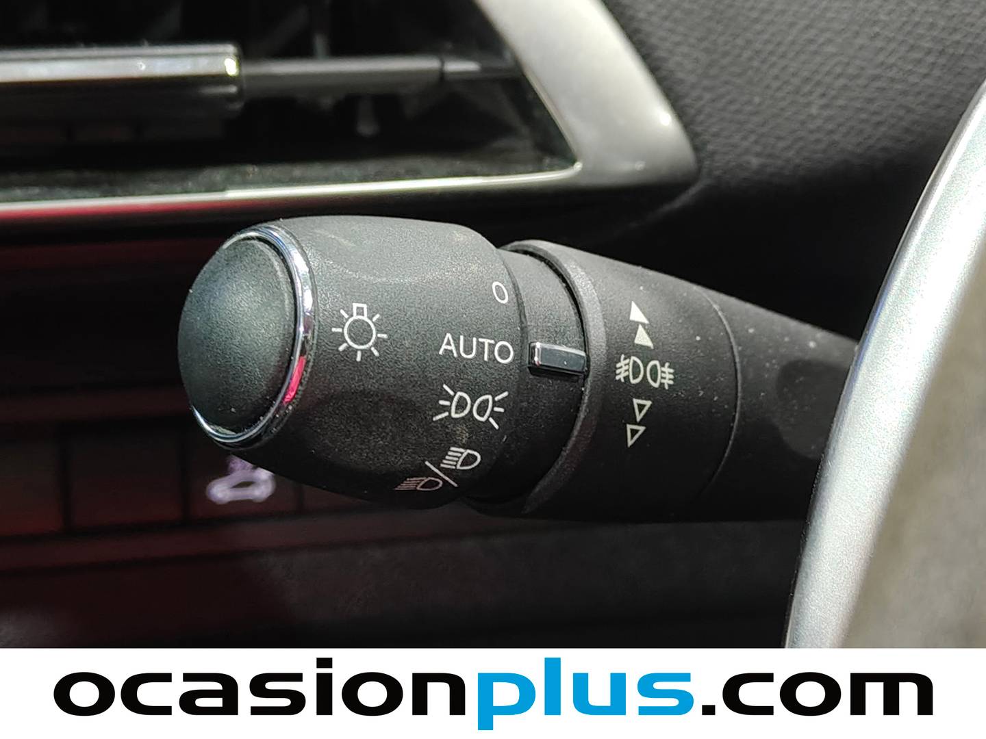 Acabados Peugeot 3008 Peugeot 3008 PureTech 130 Allure EAT8 (130 CV)