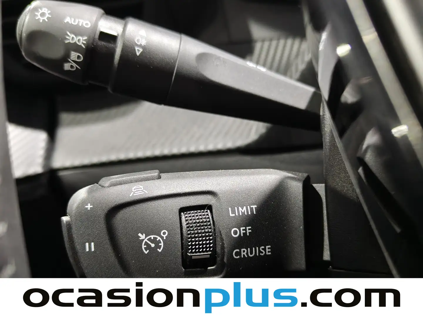 Foto Peugeot 208 Peugeot 208 PureTech 100 Allure (100 CV)