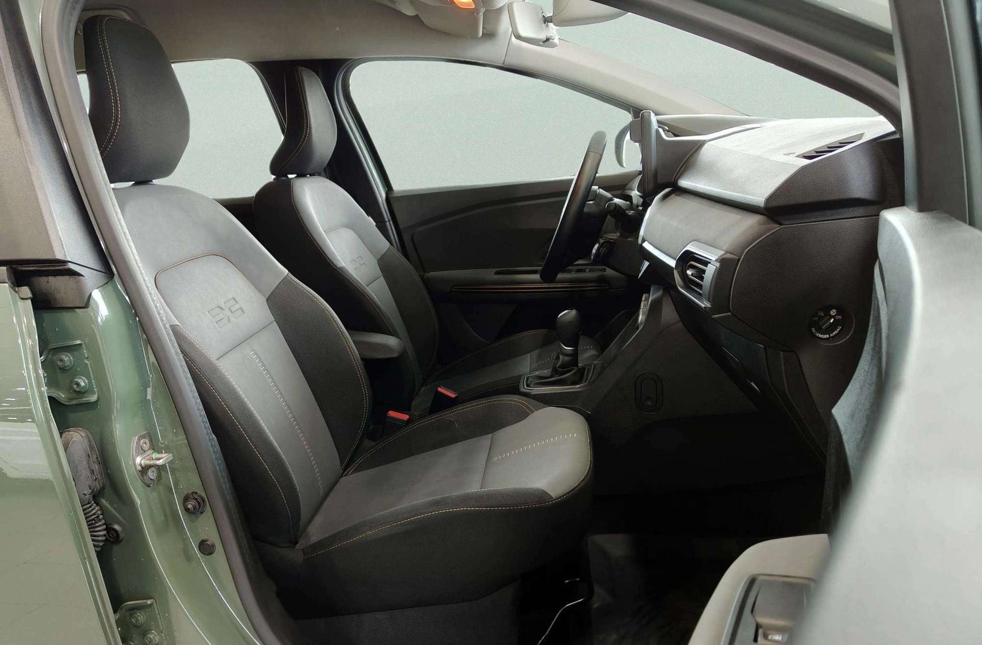 Dacia Jogger Extreme Hybrid 7 plazas - foto 22
