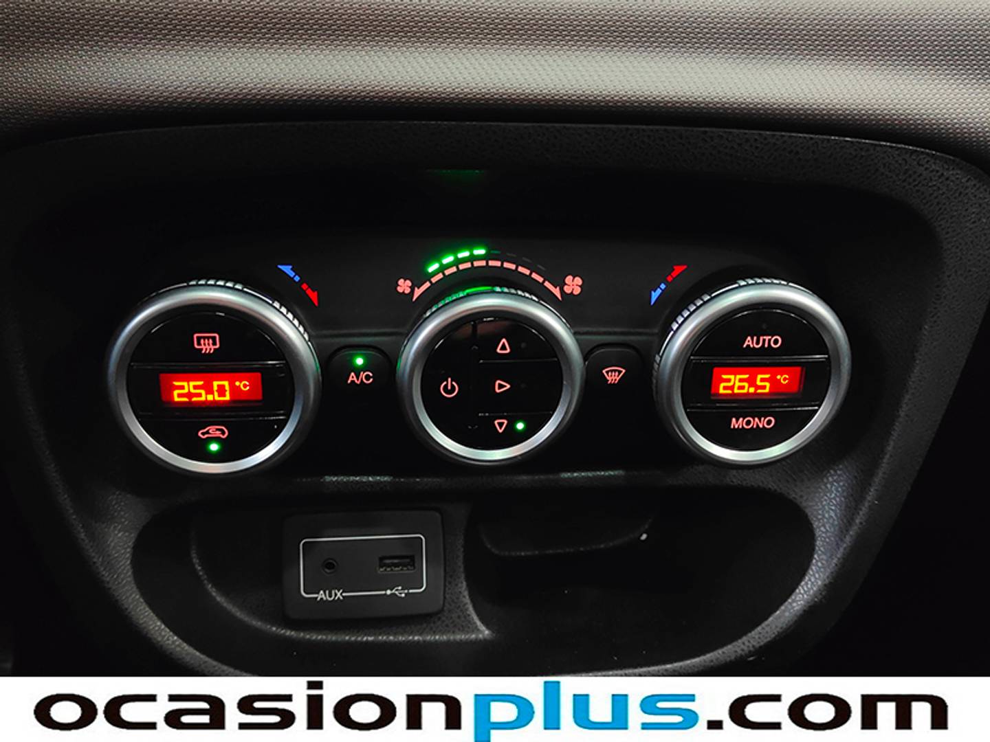 Foto Fiat 500L Fiat 500L 1.6 16v Multijet S&S Lounge (120 CV)