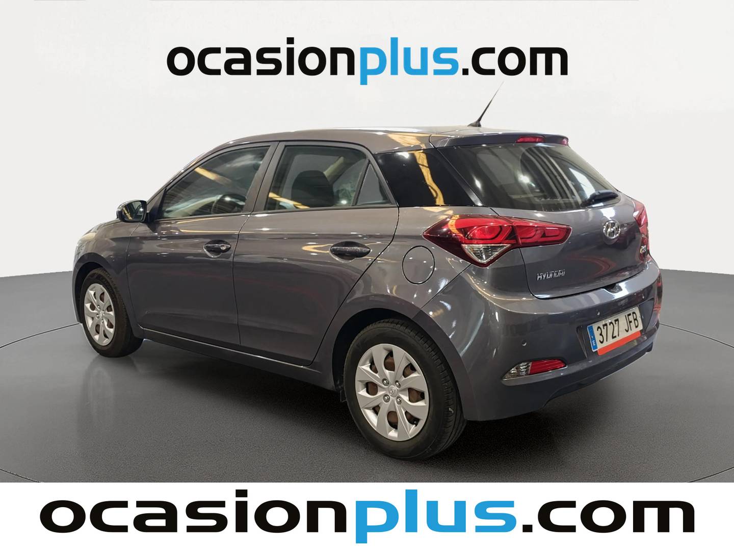 Foto trasera Hyundai i20 Hyundai i20 1.1 CRDI Klass (75 CV) izquierda