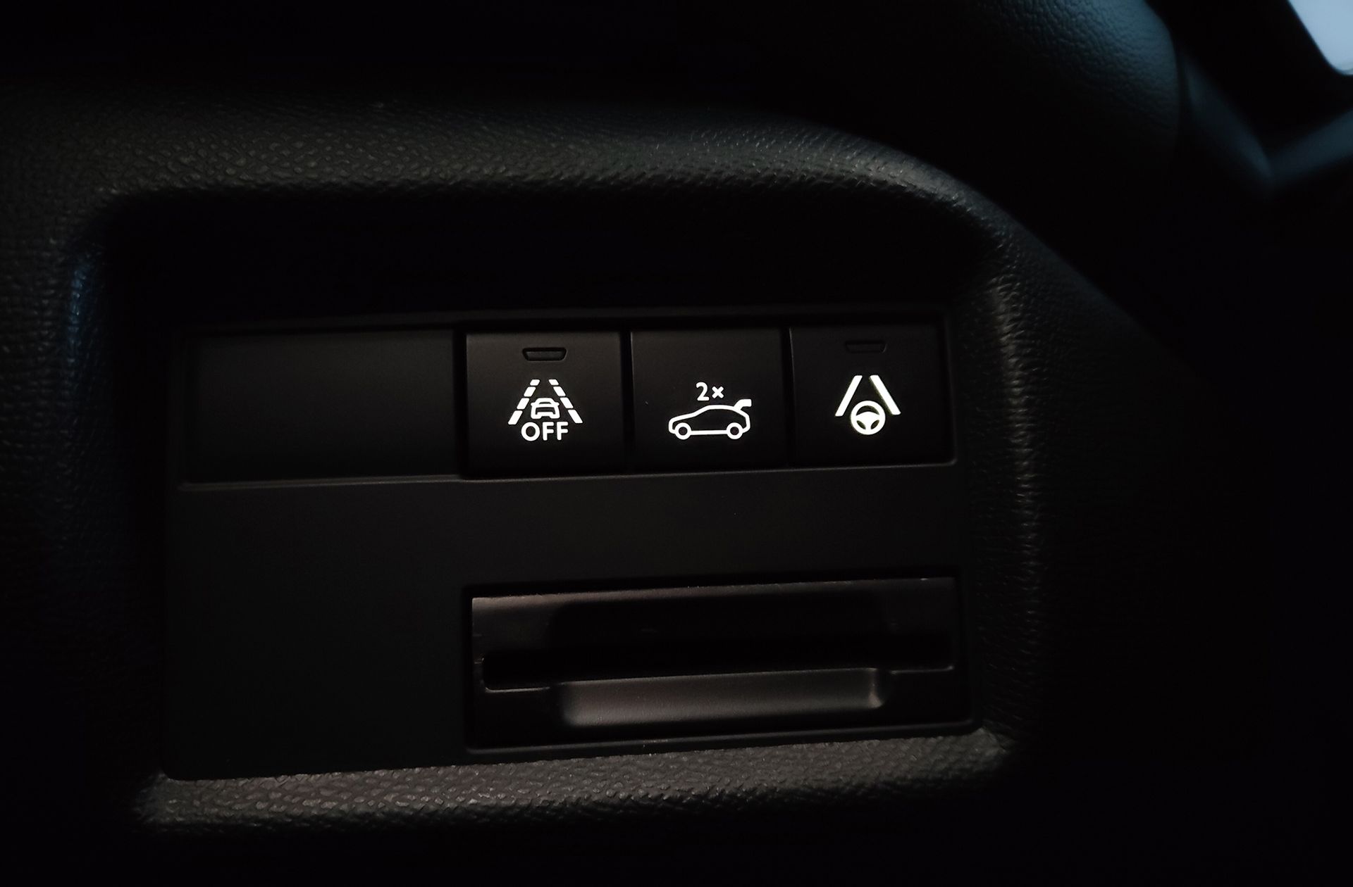 Citroën C5 Aircross BlueHDi 180 Shine EAT8 - foto 11
