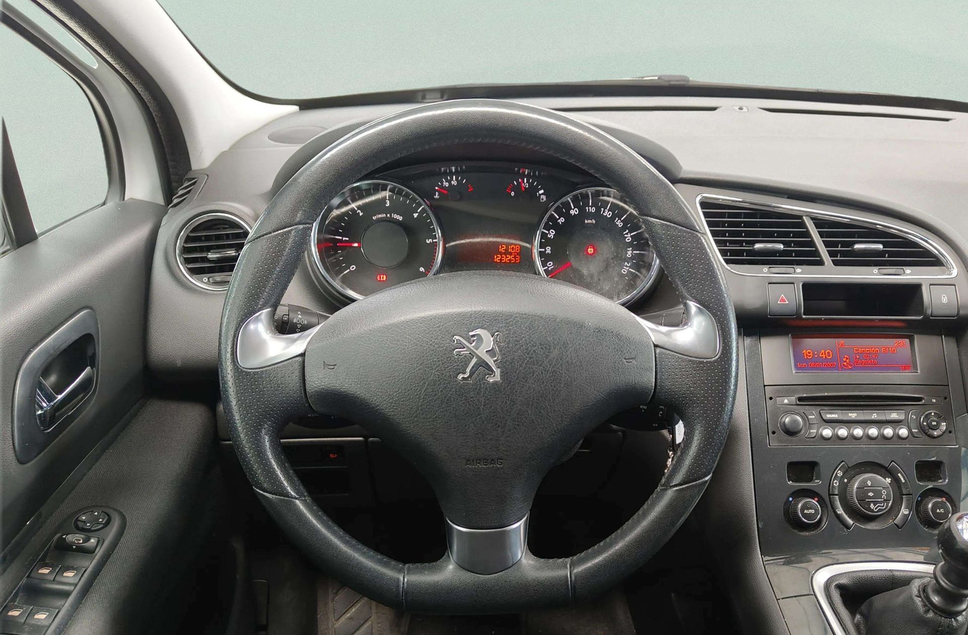 Peugeot 3008 1.6 BlueHDi FAP Style - foto 23