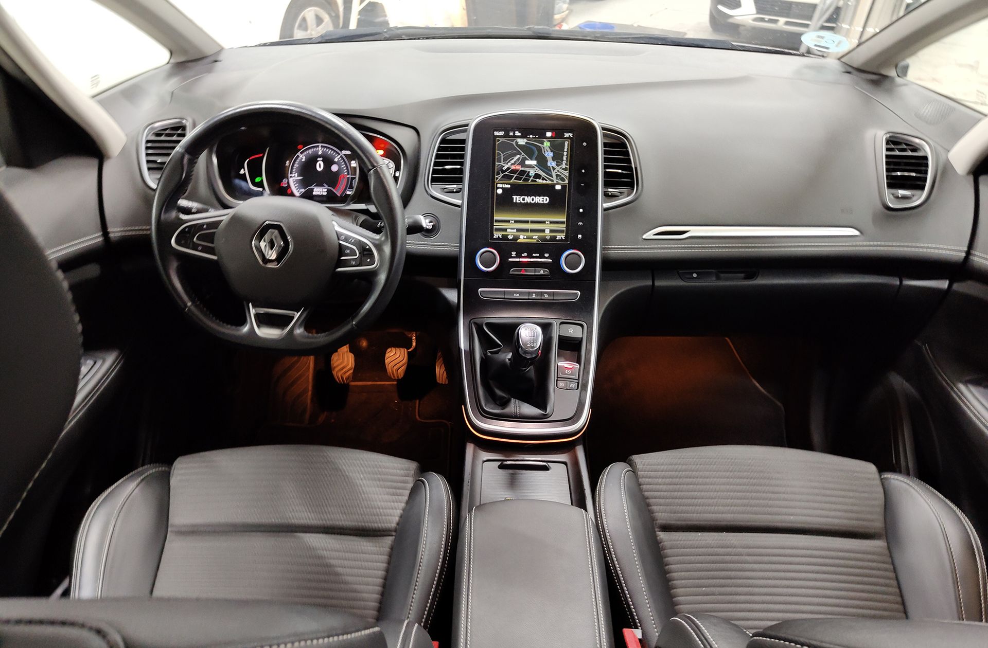 Renault Scénic Zen Energy dCi - foto 6