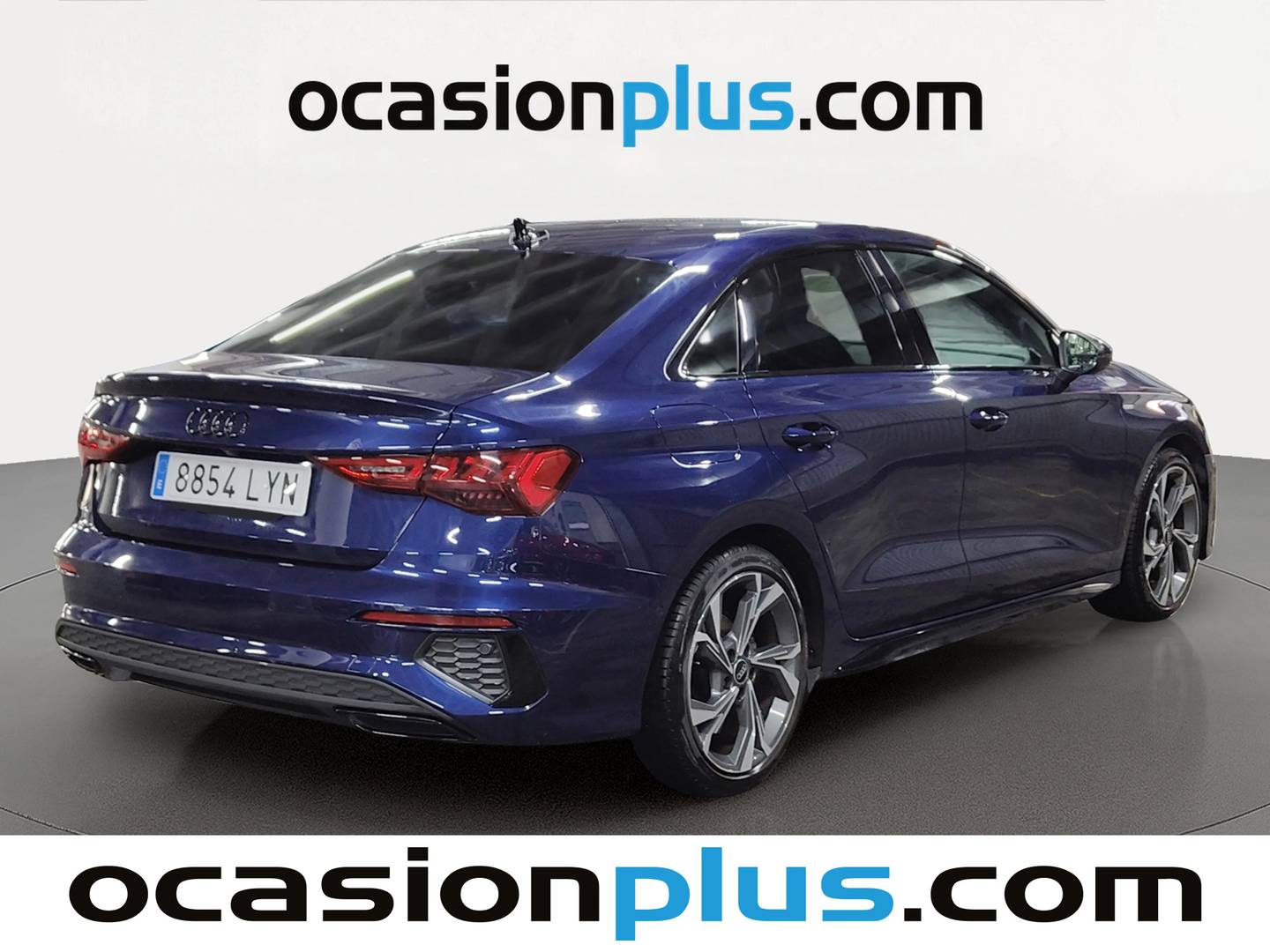 Foto trasera Audi A3 Audi A3 Sedan Black line 35 TFSI (150 CV) S tronic derecha