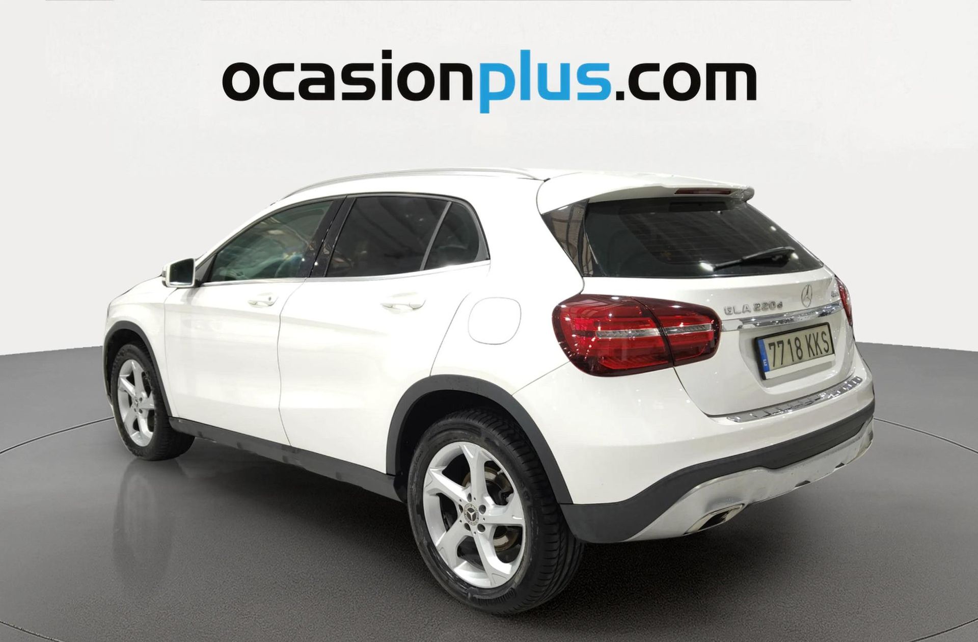 Mercedes-Benz GLA 220d 4Matic - foto 3