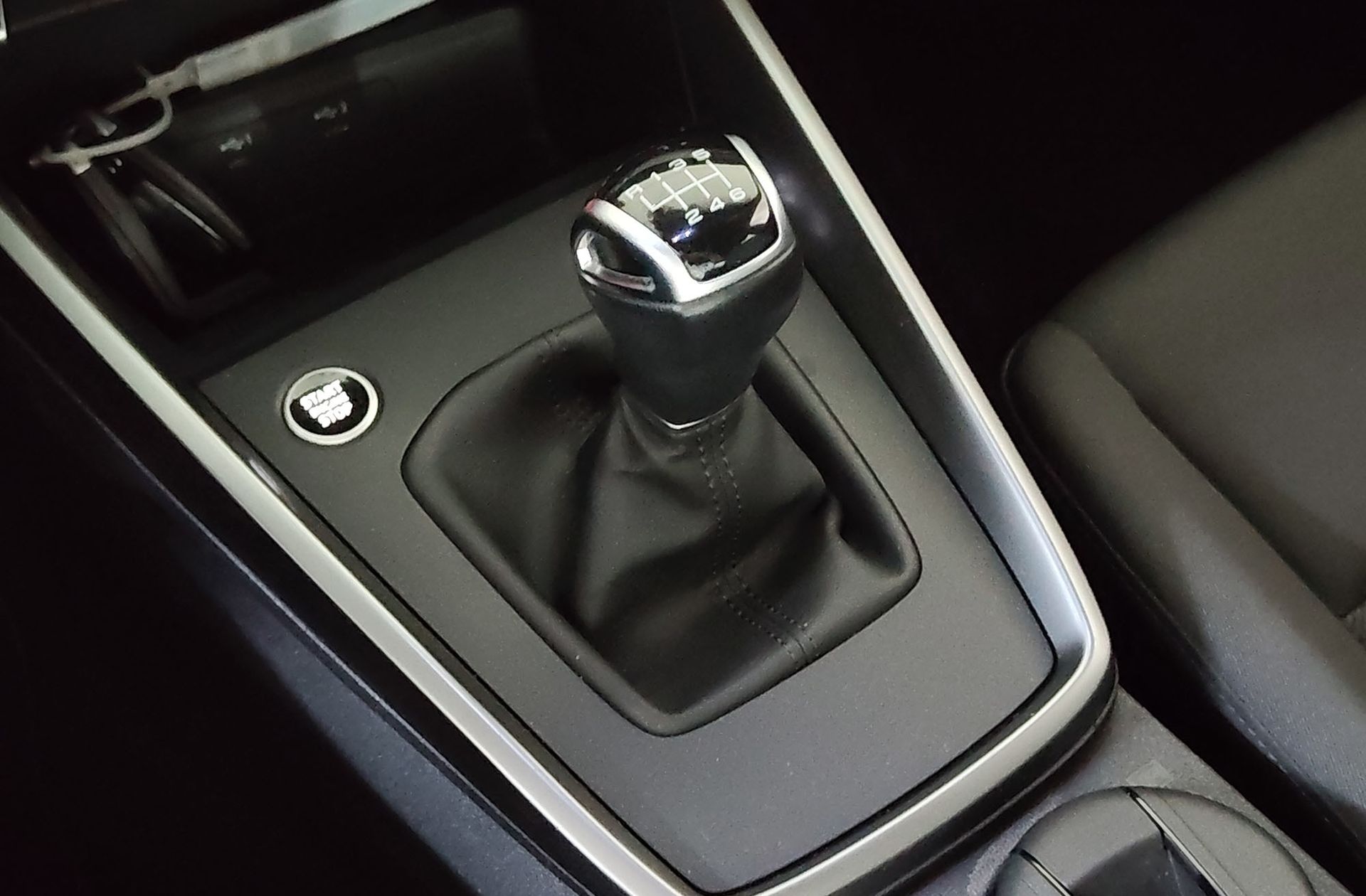 Audi A3 Sportback Advanced 30 TFSI - foto 5