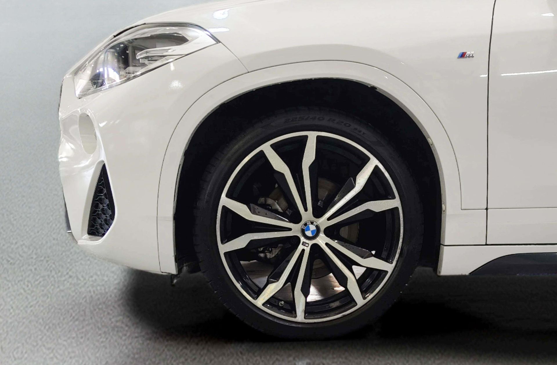 BMW X2 sDrive18d Pack M - foto 36