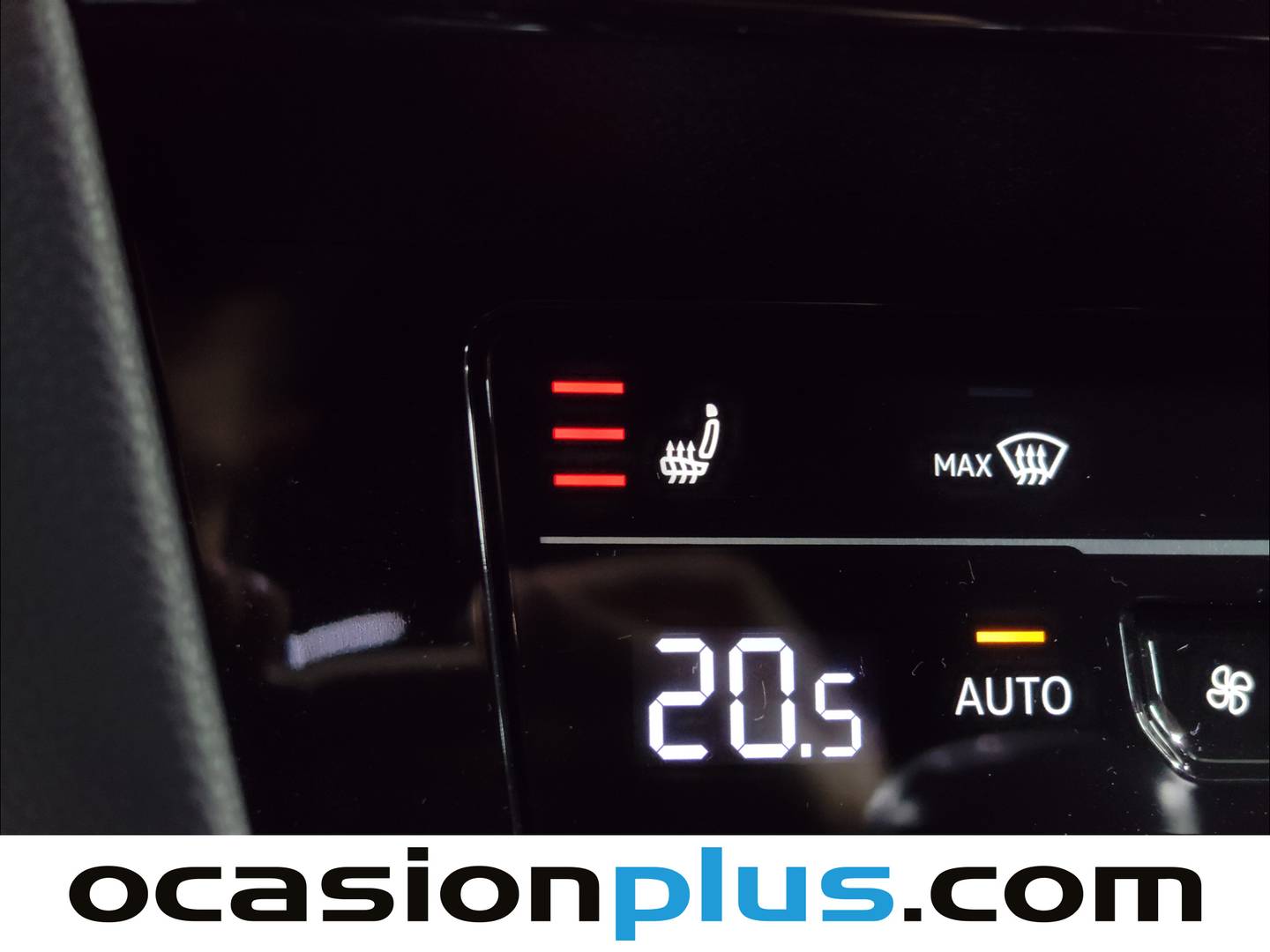 Equipamiento del Volkswagen Passat Volkswagen Passat R-Line 2.0 TDI (150 CV)