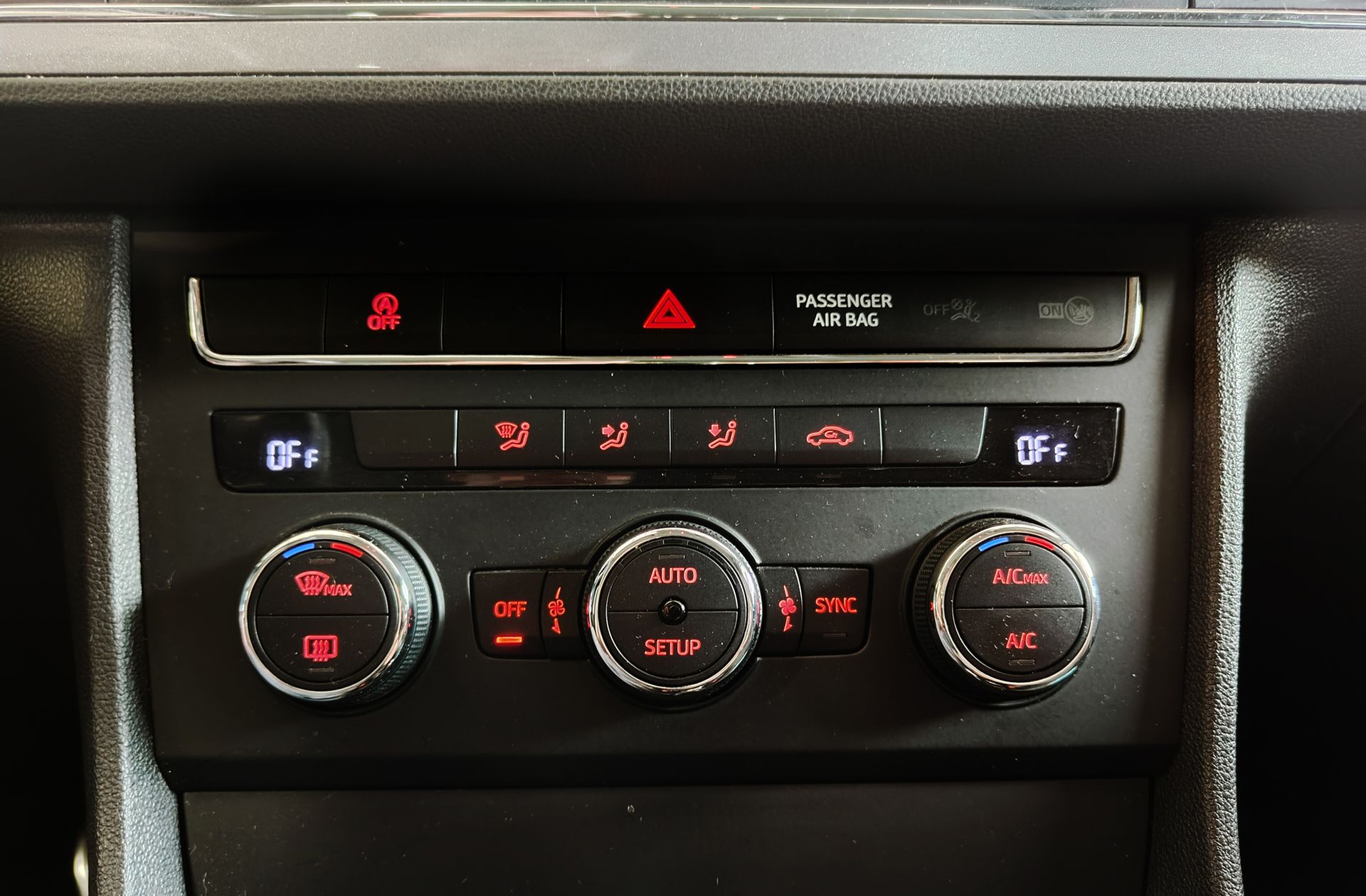 SEAT León 2.0 TDI I-Tech - foto 27
