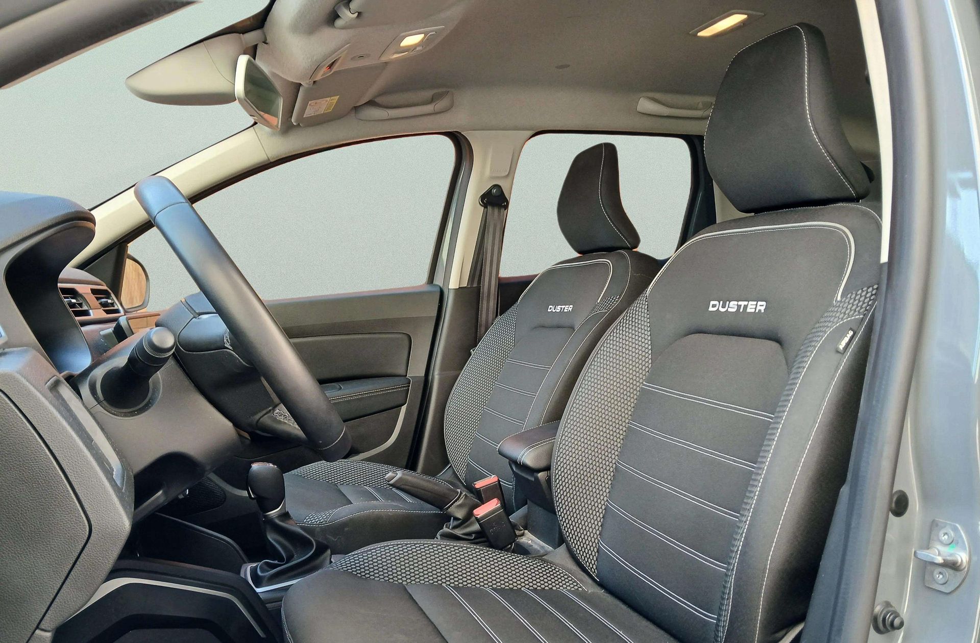 Dacia Duster Journey Go TCe EDC - foto 10