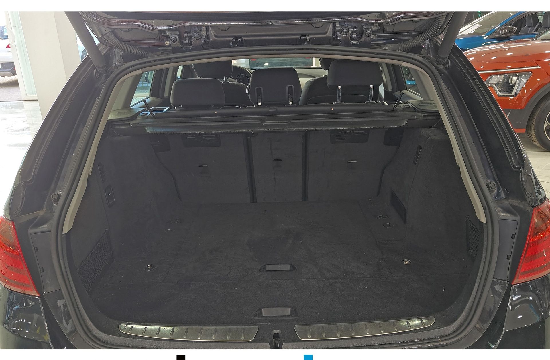 BMW Serie 3 320d Touring - foto 18