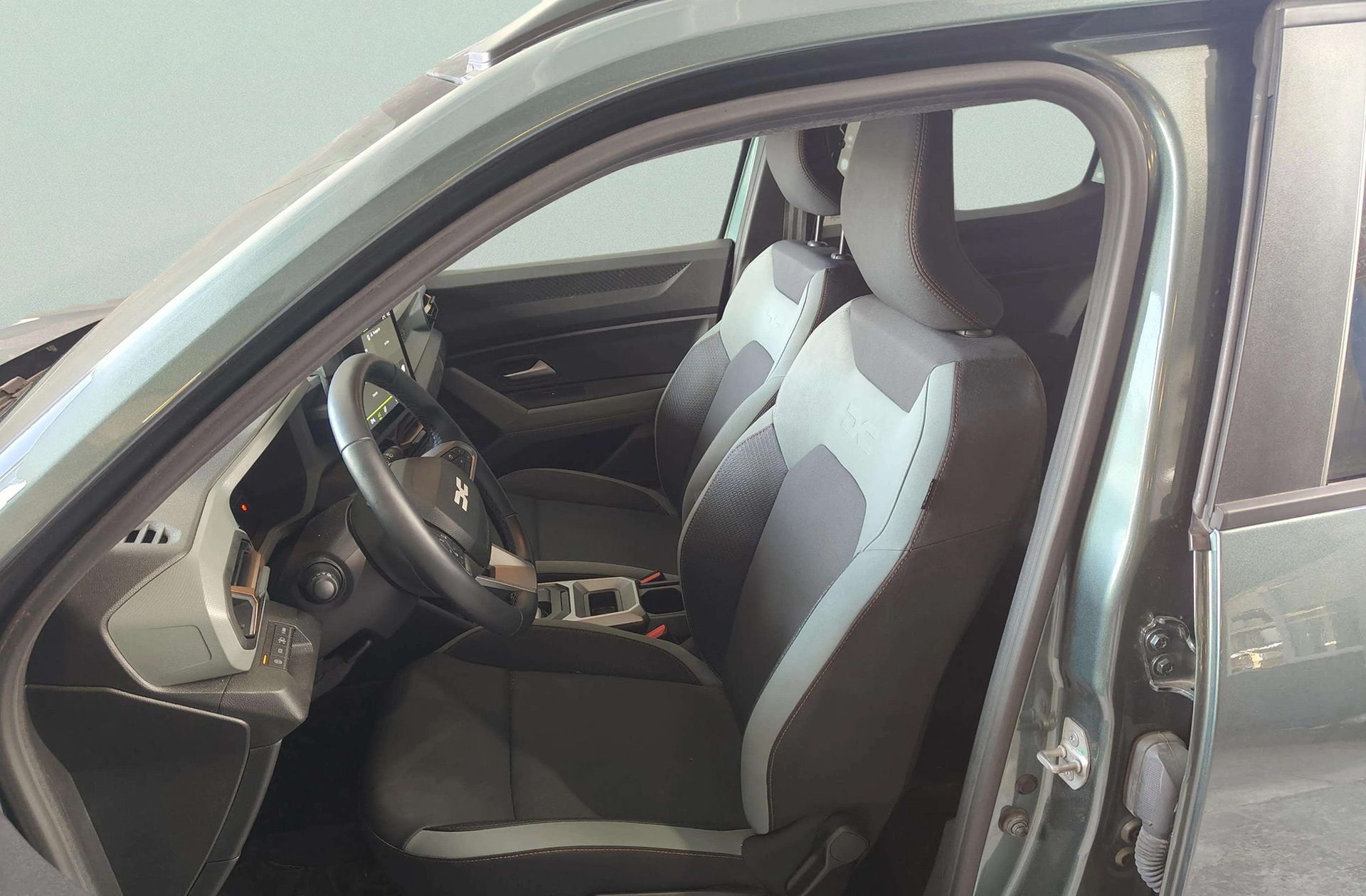 Dacia Duster Extreme Hybrid - foto 13