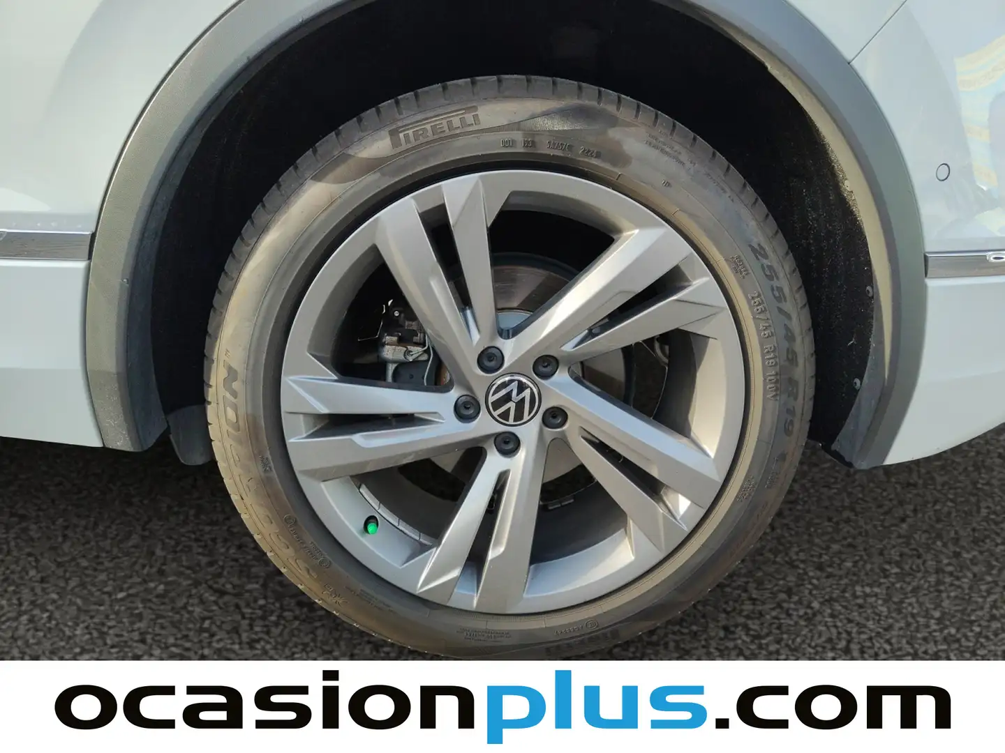 Foto Volkswagen Tiguan Volkswagen Tiguan R-Line 2.0 TDI (150 CV) DSG