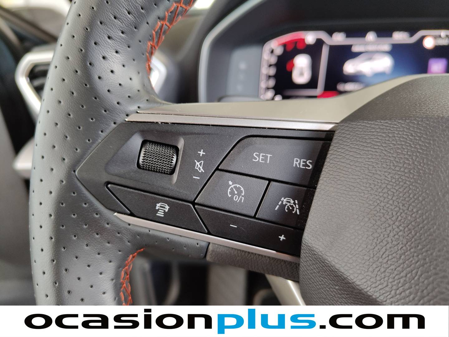 Seat León Seat León 1.0 eTSI S&S FR XXL ECO DSG  (110 CV) seminuevo