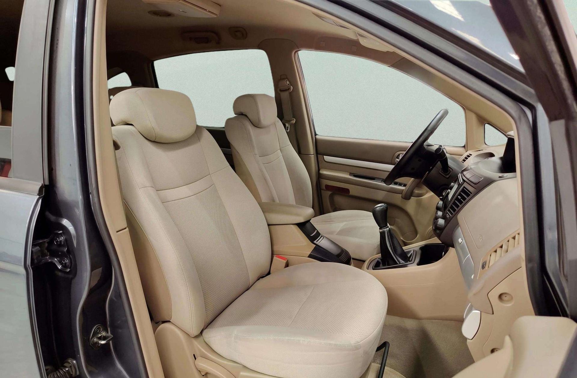 SsangYong Rodius 270 Xdi Limited 7 plazas - foto 16