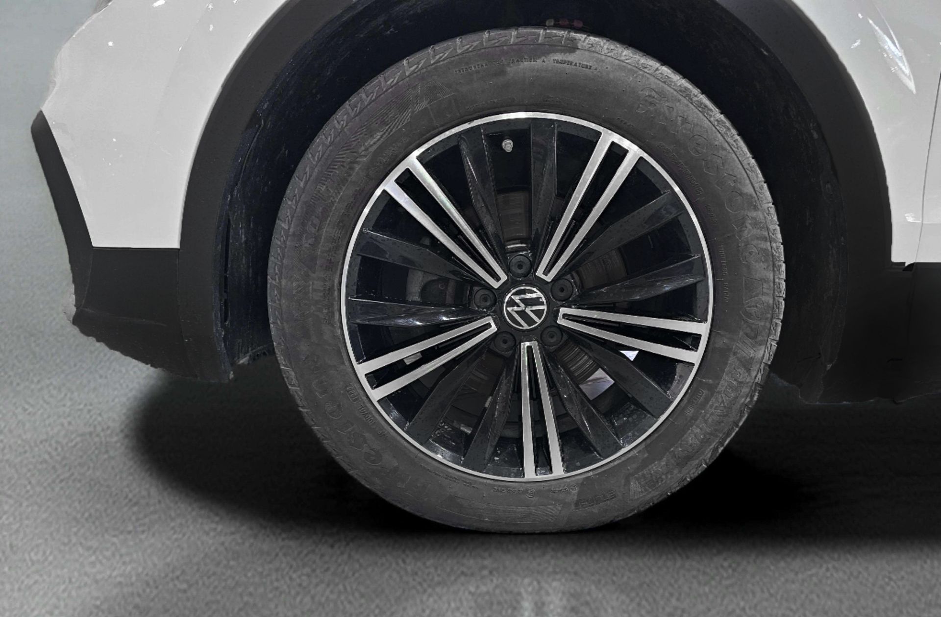 Volkswagen Tiguan Life 2.0 TDI DSG - foto 42