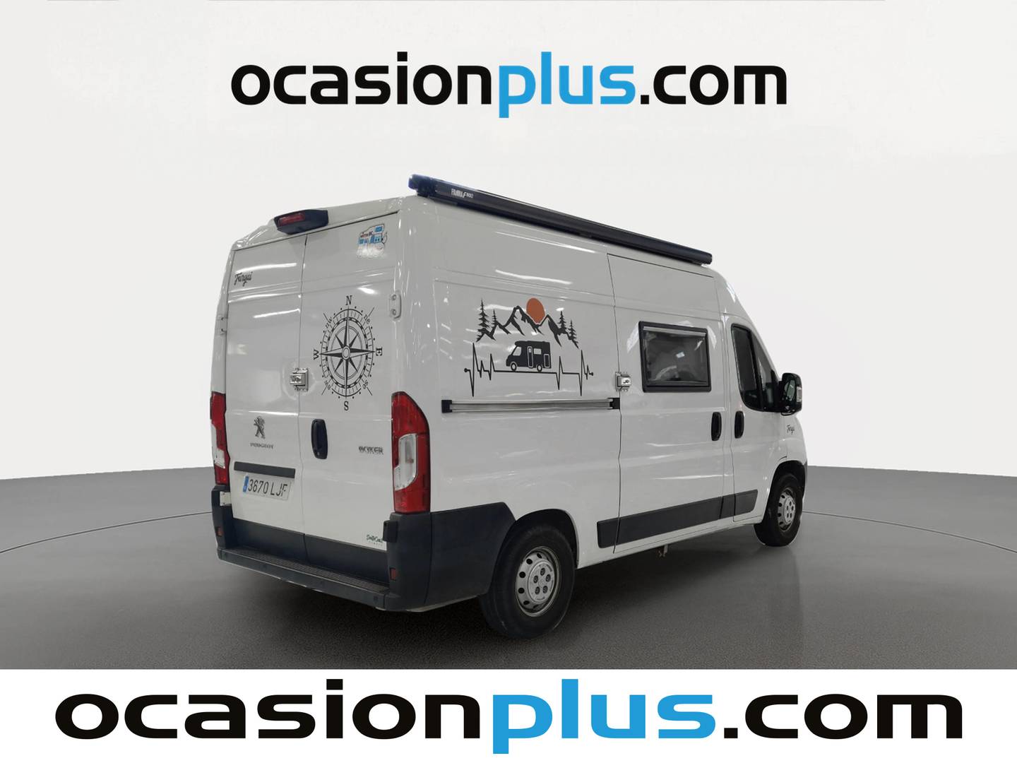 Foto trasera Peugeot Boxer Peugeot Boxer Furgon BlueHDi 140 S&S 335 L2H2  (140 CV) 3 Plazas derecha