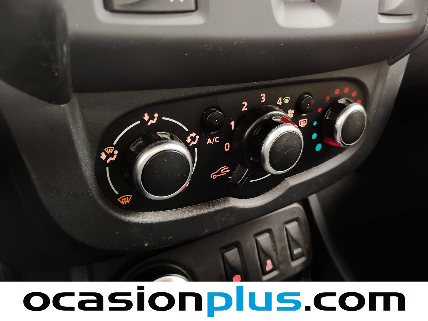 Extras y acabados del Dacia Duster Dacia Duster Laureate dCi (110 CV) 4x4