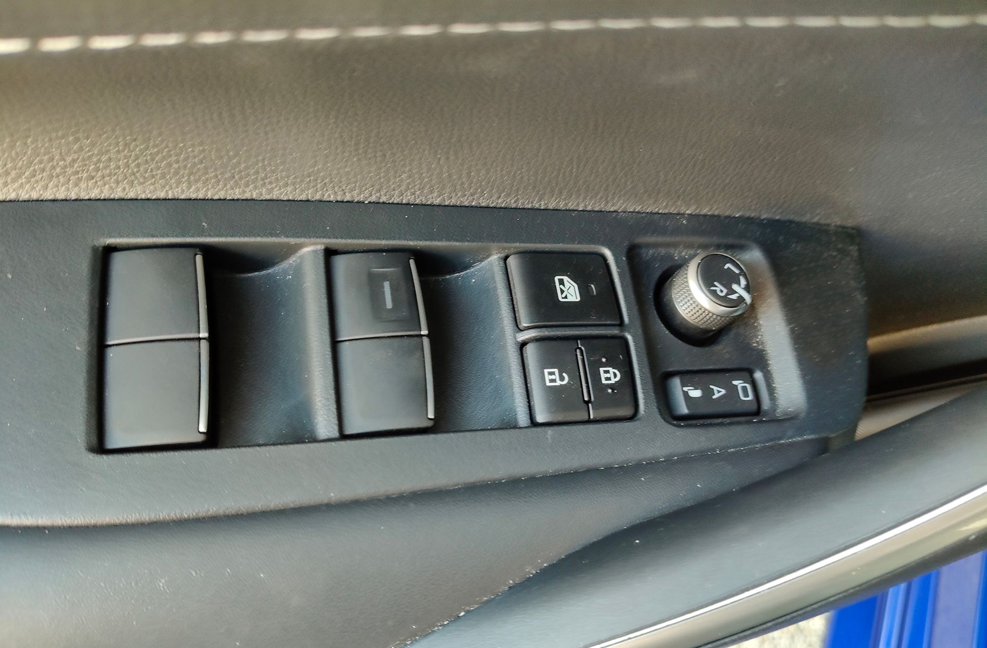 Toyota Corolla Touring Sports 200H Style - foto 20
