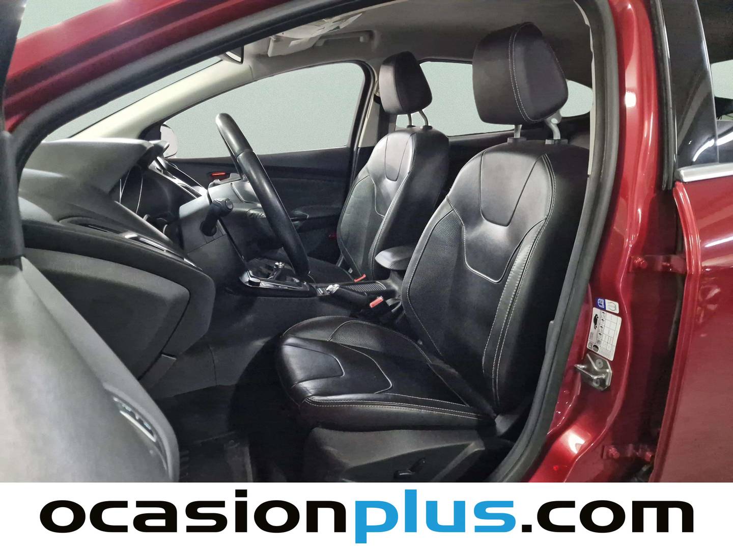 Foto asientos delanteros Ford Focus Ford Focus 1.5 TDCI Titanium (120 CV)