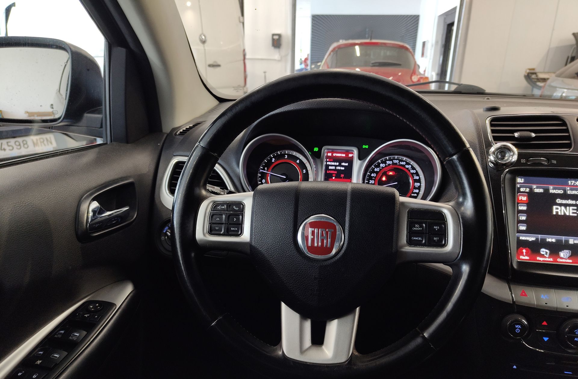 Fiat Freemont 2.0 16v Diesel Urban 7 plazas - foto 18