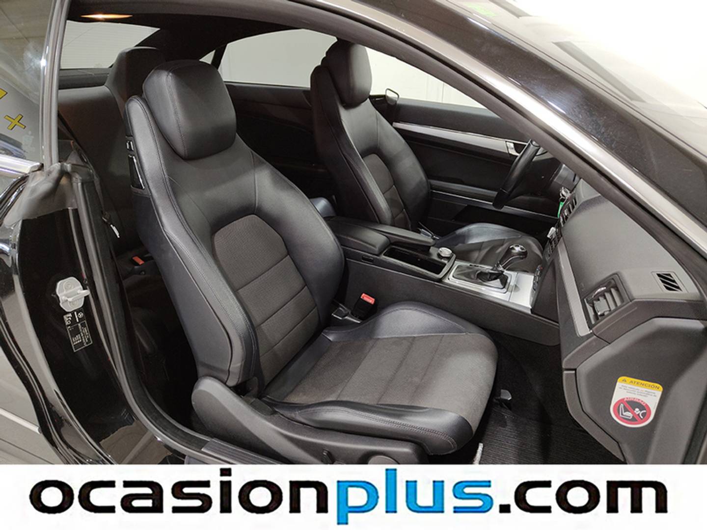 Foto Mercedes Clase E Mercedes-Benz Clase E E 200 CGI Coupé Blue Efficiency Elegance (184 CV)