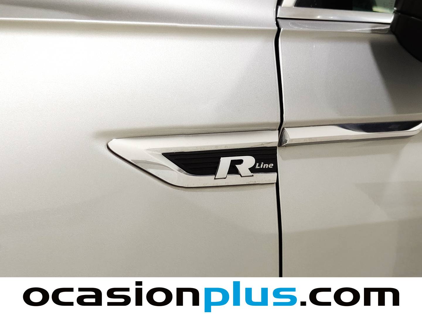 Foto Volkswagen Tiguan Volkswagen Tiguan Advance 2.0 TDI (150 CV) DSG Pack R-Line