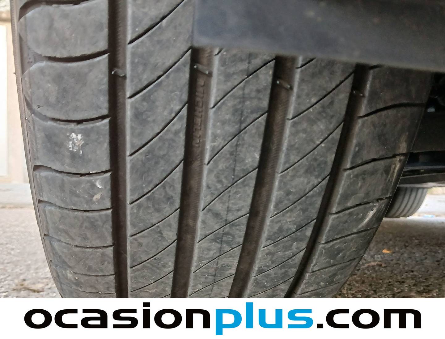 Foto Peugeot 308 Peugeot 308 Allure Hybrid eDCS6 (145 CV)