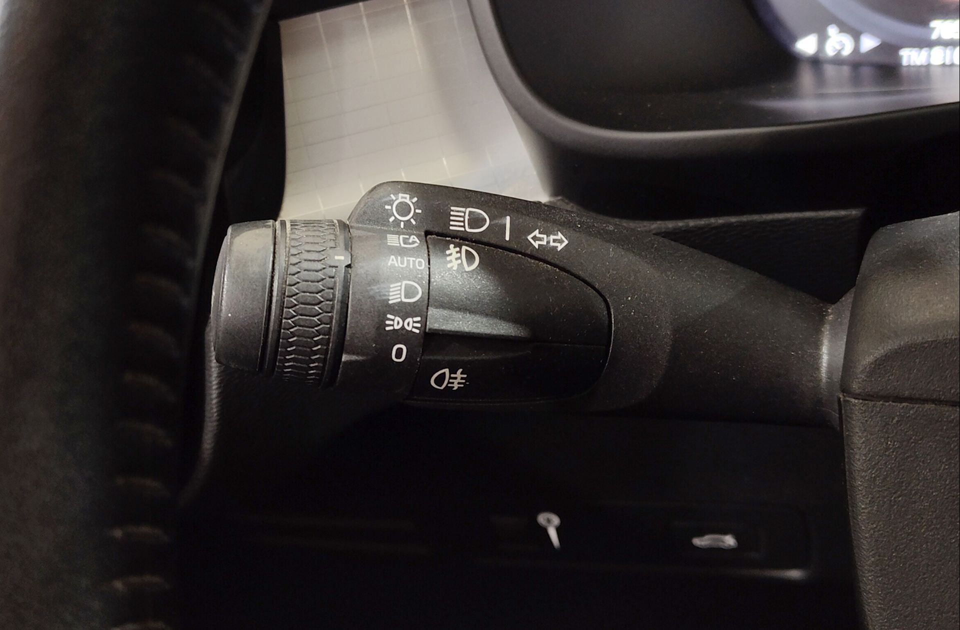 Volvo XC40 T3 Business Plus - foto 27