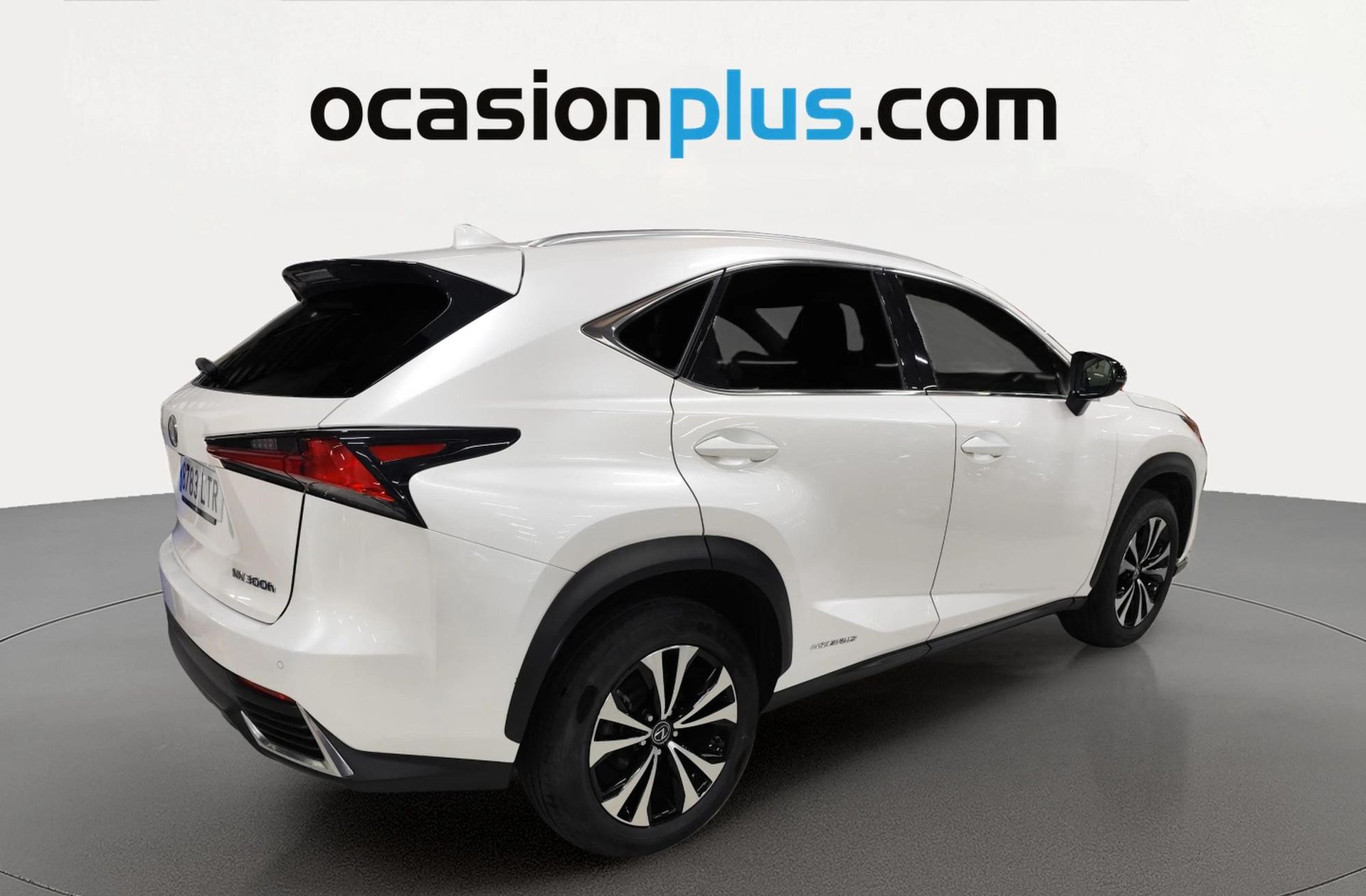 Lexus NX 300h Premium 2WD - foto 4