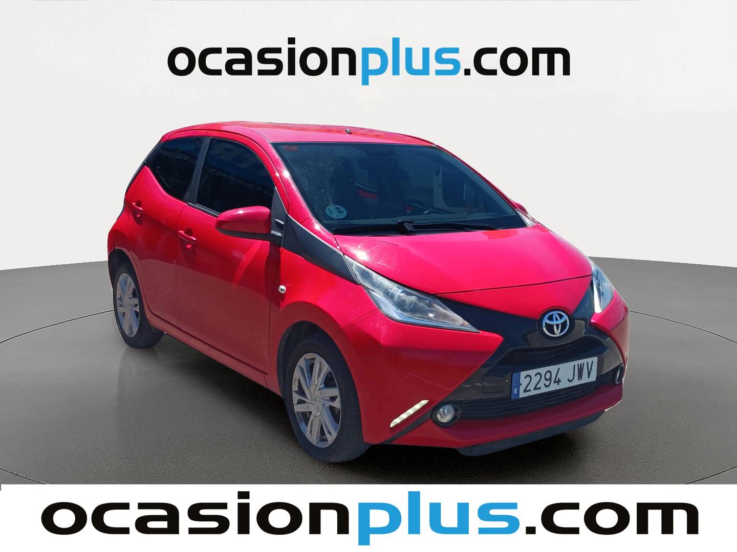 Foto delantera Toyota Aygo Toyota Aygo 1.0 70 x-play (69 CV) derecha
