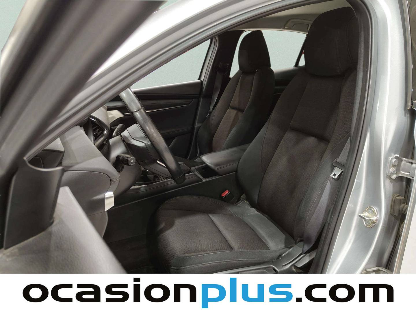 Foto asientos delanteros Mazda Mazda3 Mazda Mazda 3 2.0 SKYACTIV-G Zenith (122 CV)
