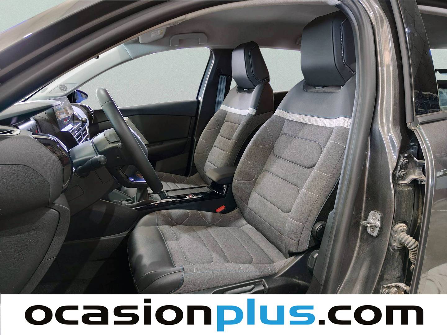 Foto asientos delanteros Citroën C4 Citroën C4 PureTech 130 S&S Business Edition (131 CV)
