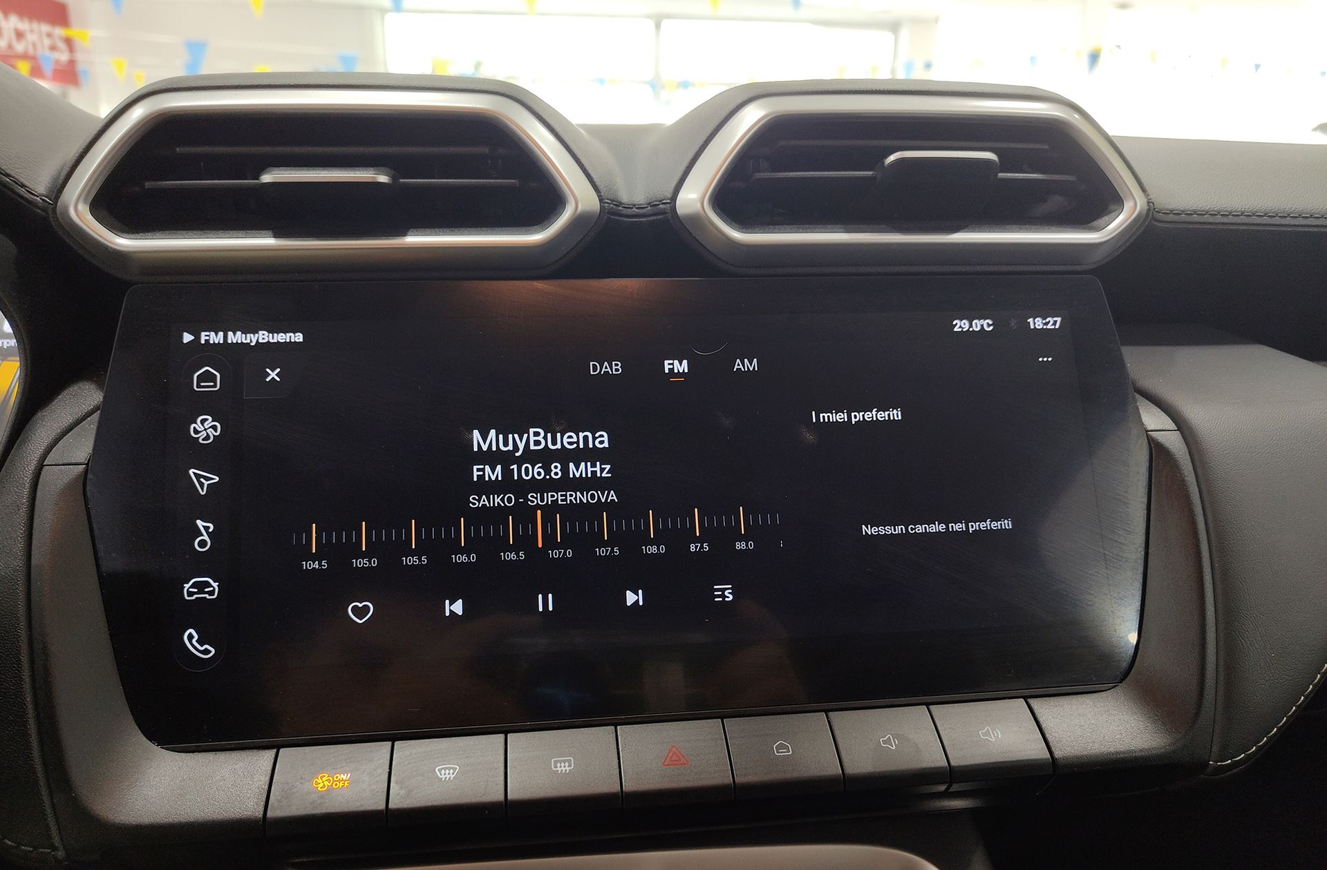 MG ZS 1.5 Hybrid+ Luxury - foto 33