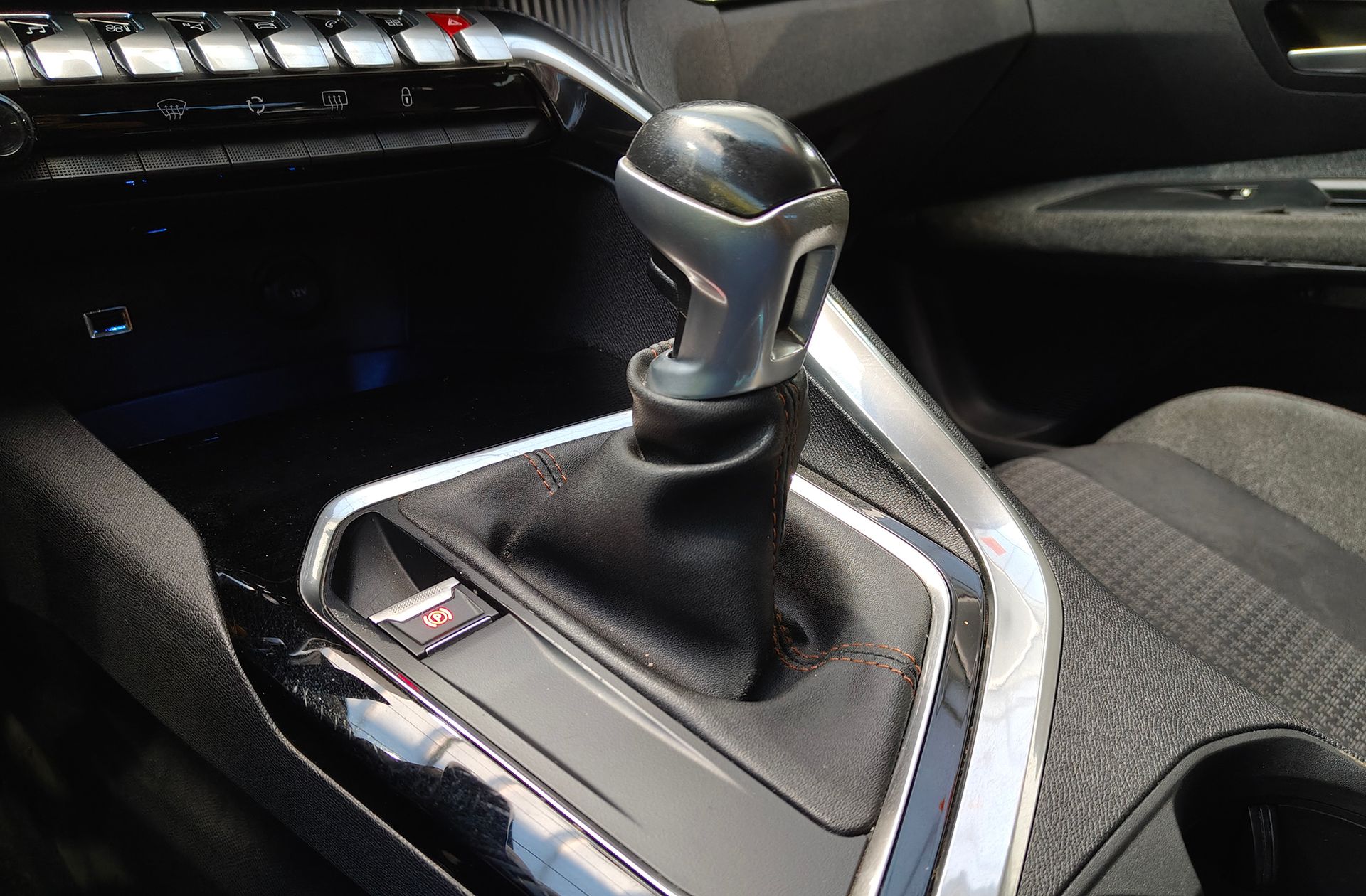 Peugeot 3008 PureTech 130 Active - foto 5