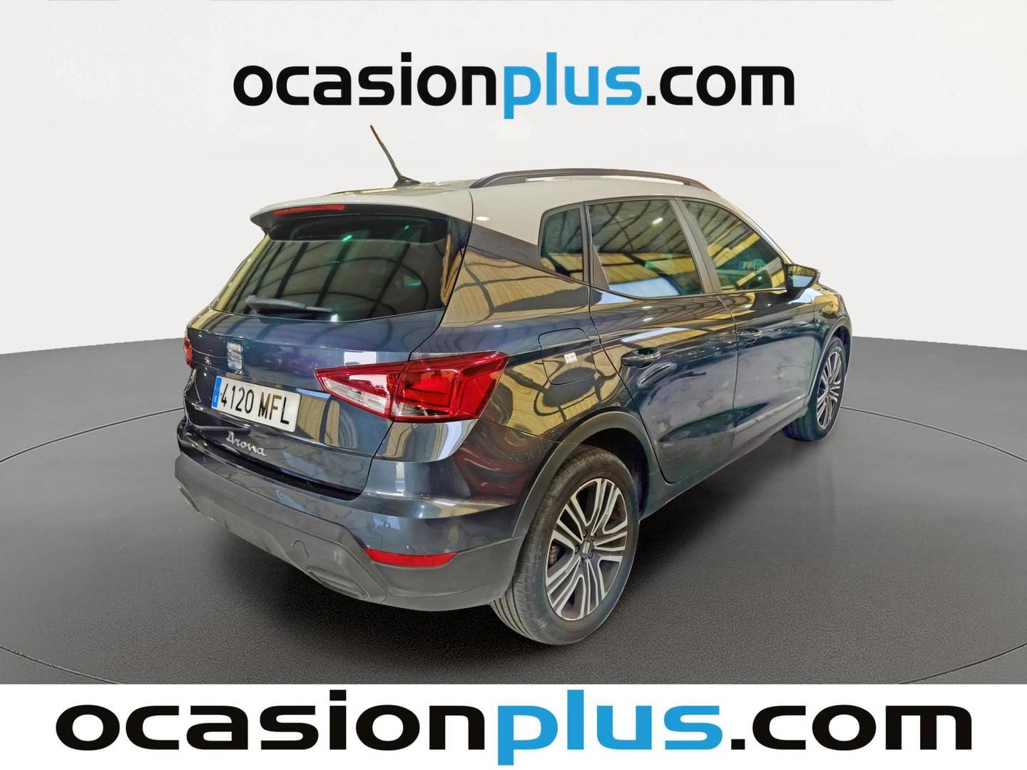Foto trasera Seat Arona Seat Arona 1.0 TSI Style XL Edition (110 CV) derecha